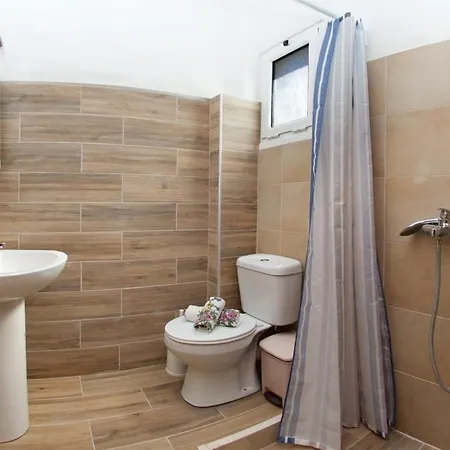 Gerania Casa de hóspedes 3*