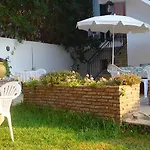 Πανσιόν Gerania 3*